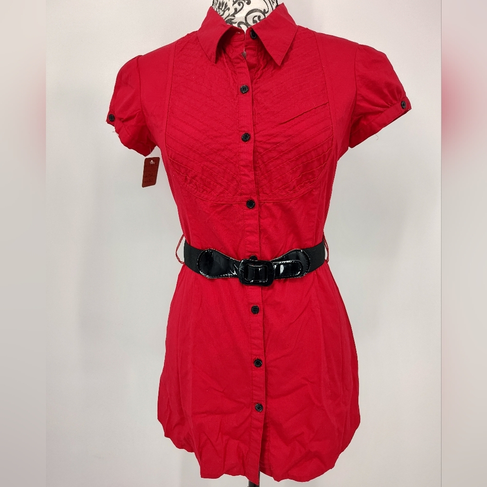 FANG Red Long Button-Down Short Sleeve Shirt with Black Belt Size Women's Medium